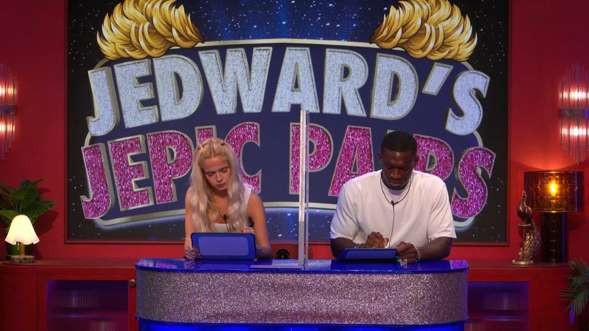 Editorial Use Only Mandatory Credit: Photo by Shutterstock for Big Brother (17161691c) Lynx and Rhianna 'Big Brother' TV show, Series 4, Episode 8, London, UK - 21 Sep 2026